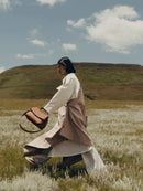 1pcs High end luxury leather smile bag with pleated design, single shoulder large capacity commuting handbag