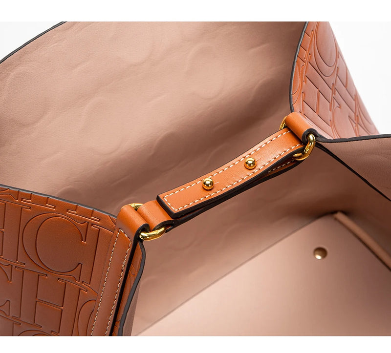 CHCH Women's Tote Bag 2024 New Steel Embossed Handbag Large Capacity Business Storage Bag