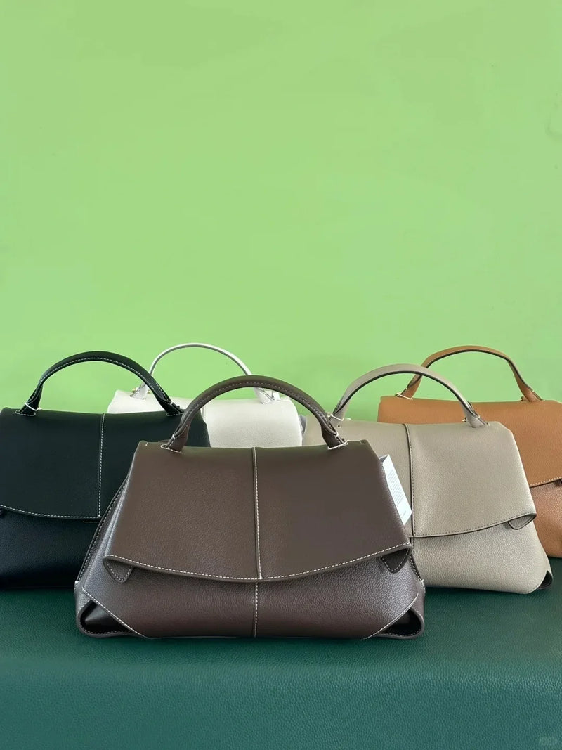 1pcs High end luxury leather smile bag with pleated design, single shoulder large capacity commuting handbag
