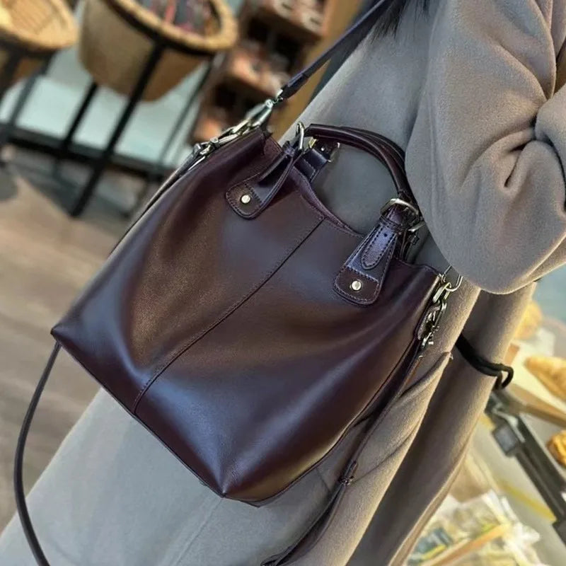 Bolsa Feminina ZENCY – Couro Legitimo & Design Sofisticad